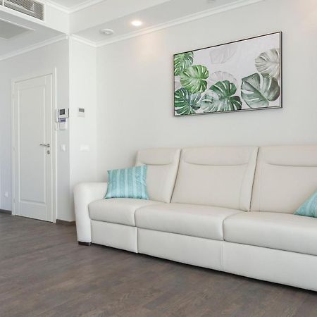Deluxe Apartment Vila Carissa Malinska Esterno foto