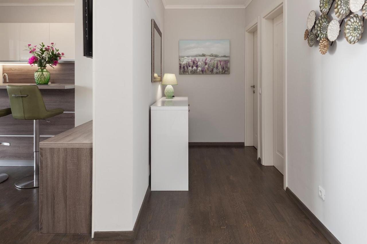 Deluxe Apartment Vila Carissa Malinska Esterno foto