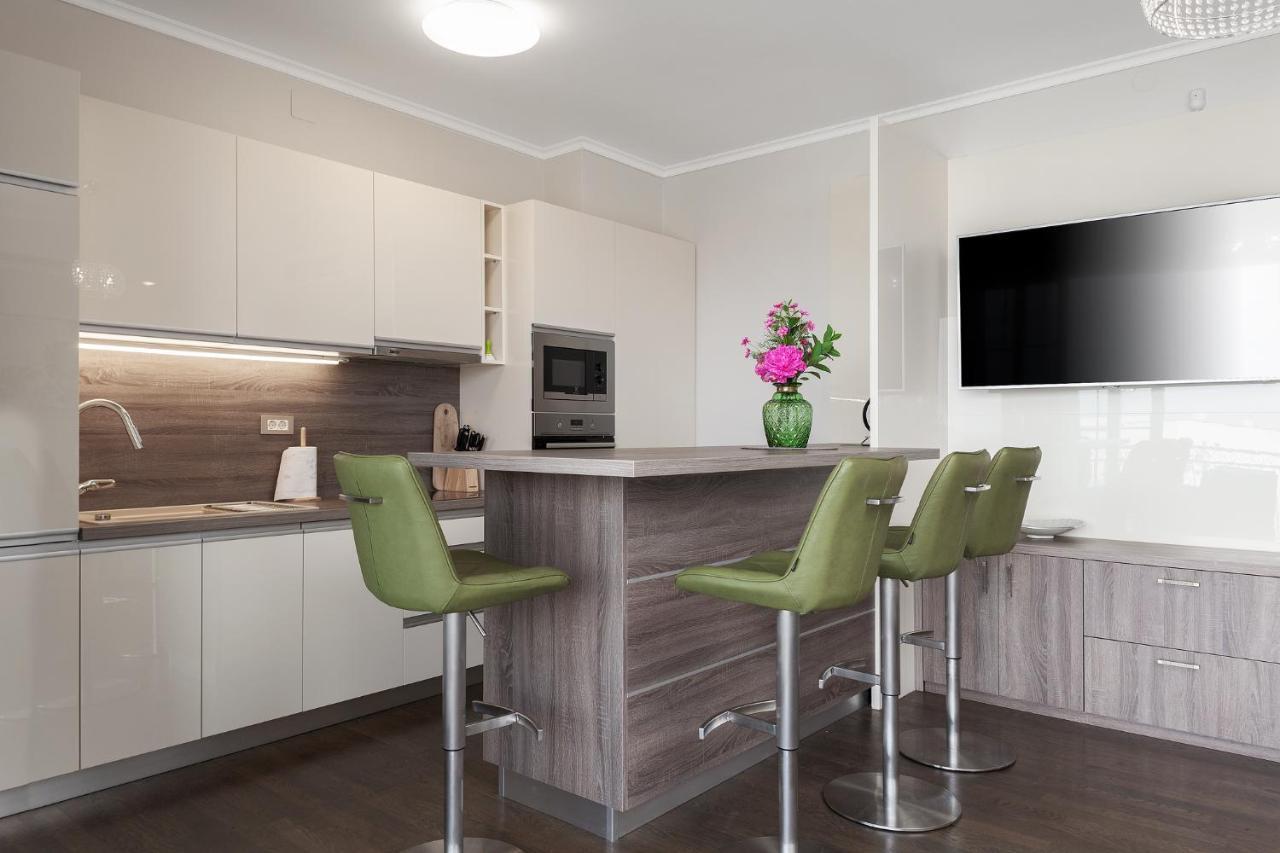Deluxe Apartment Vila Carissa Malinska Esterno foto